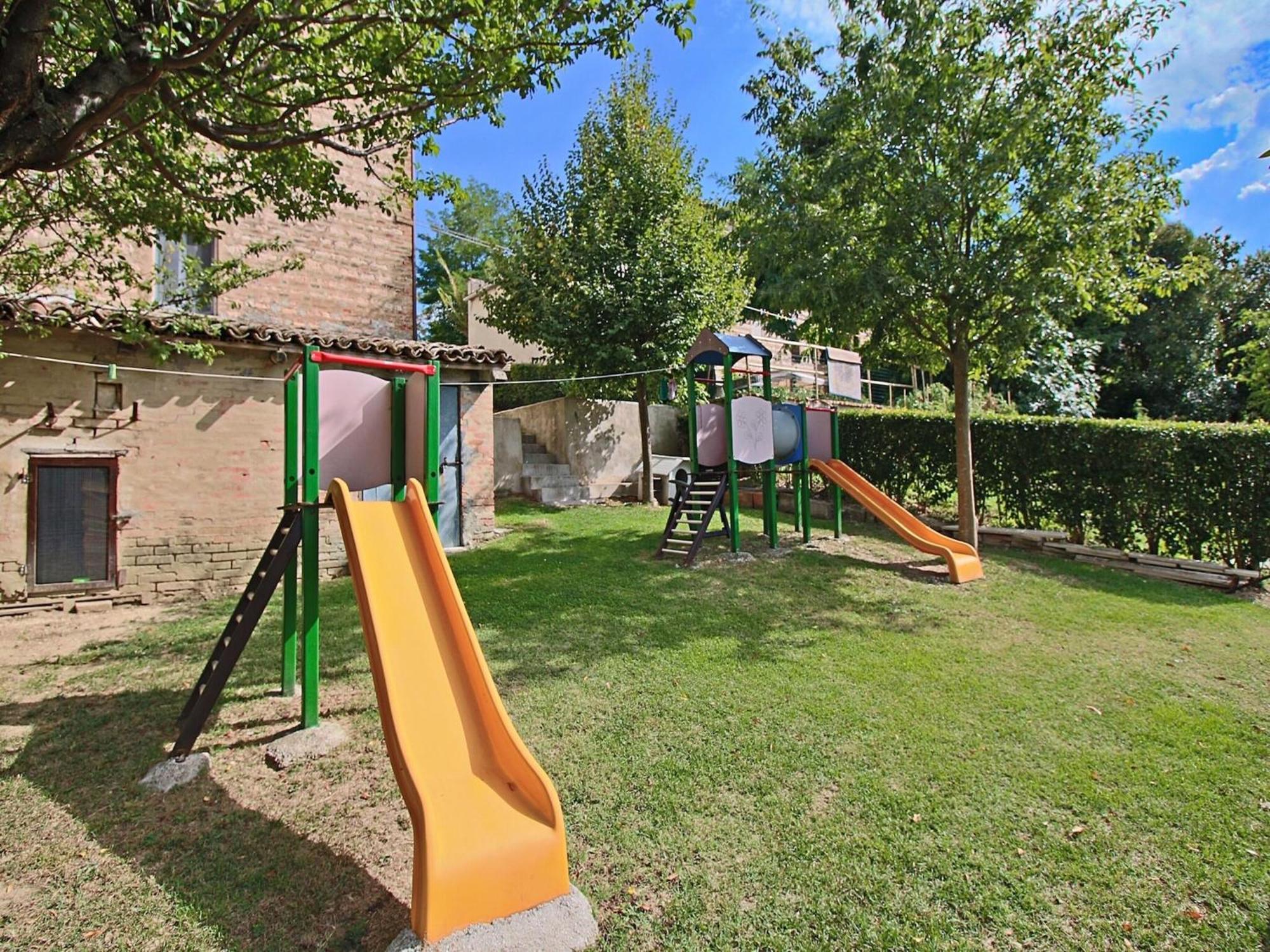 Nice Flat In Arcevia With Swimming Pool Exterior foto