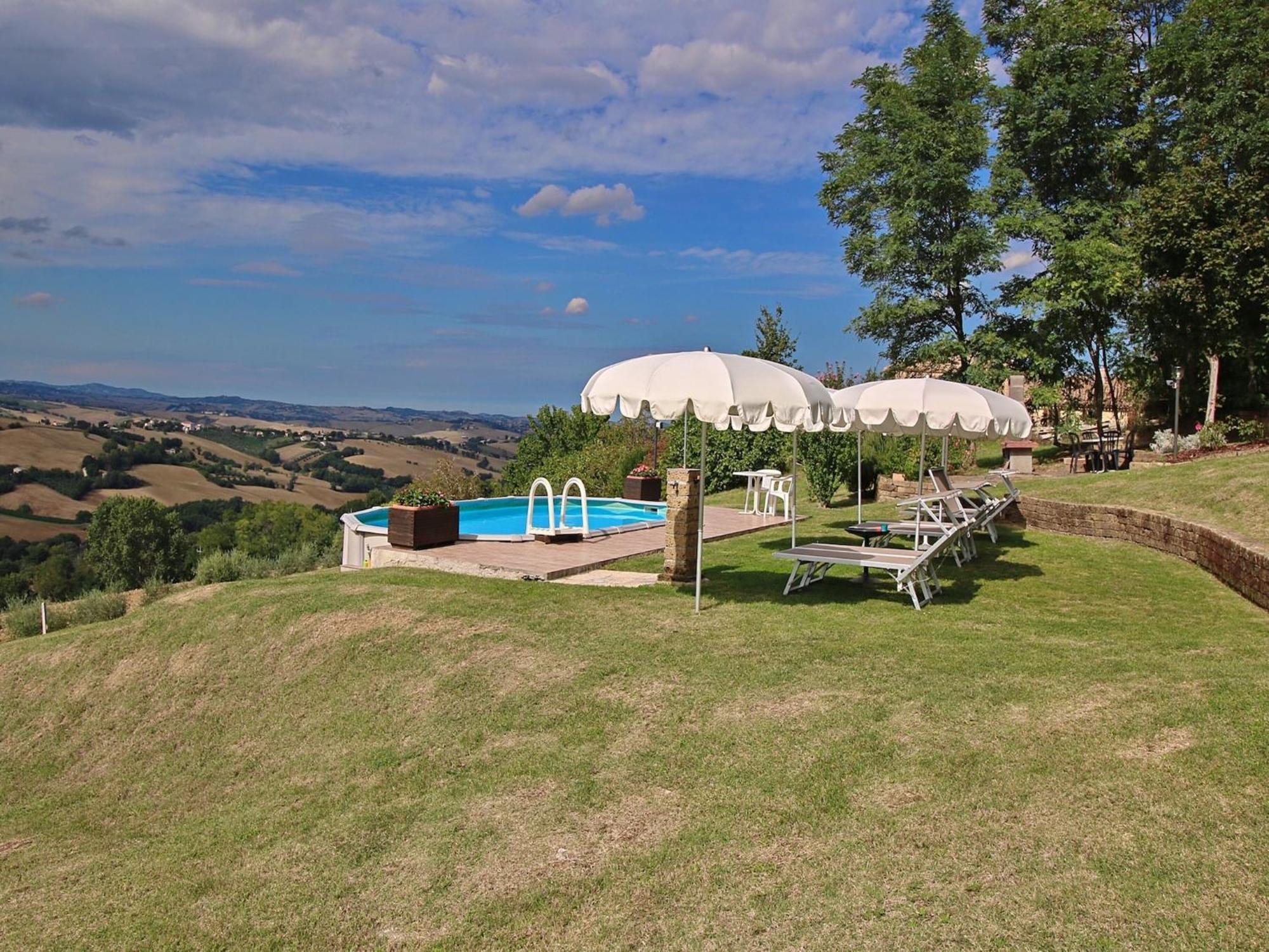 Nice Flat In Arcevia With Swimming Pool Exterior foto