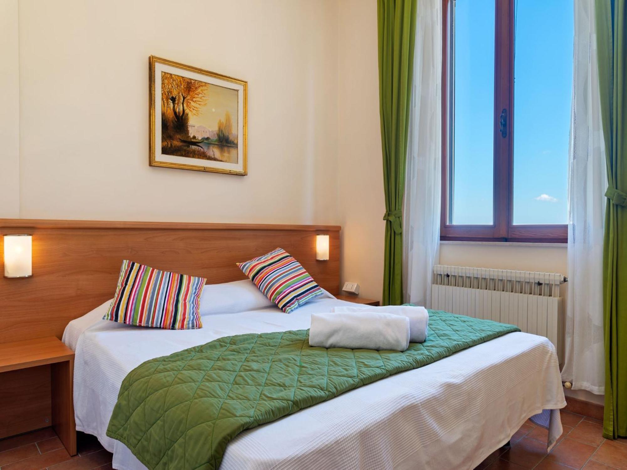Nice Flat In Arcevia With Swimming Pool Exterior foto