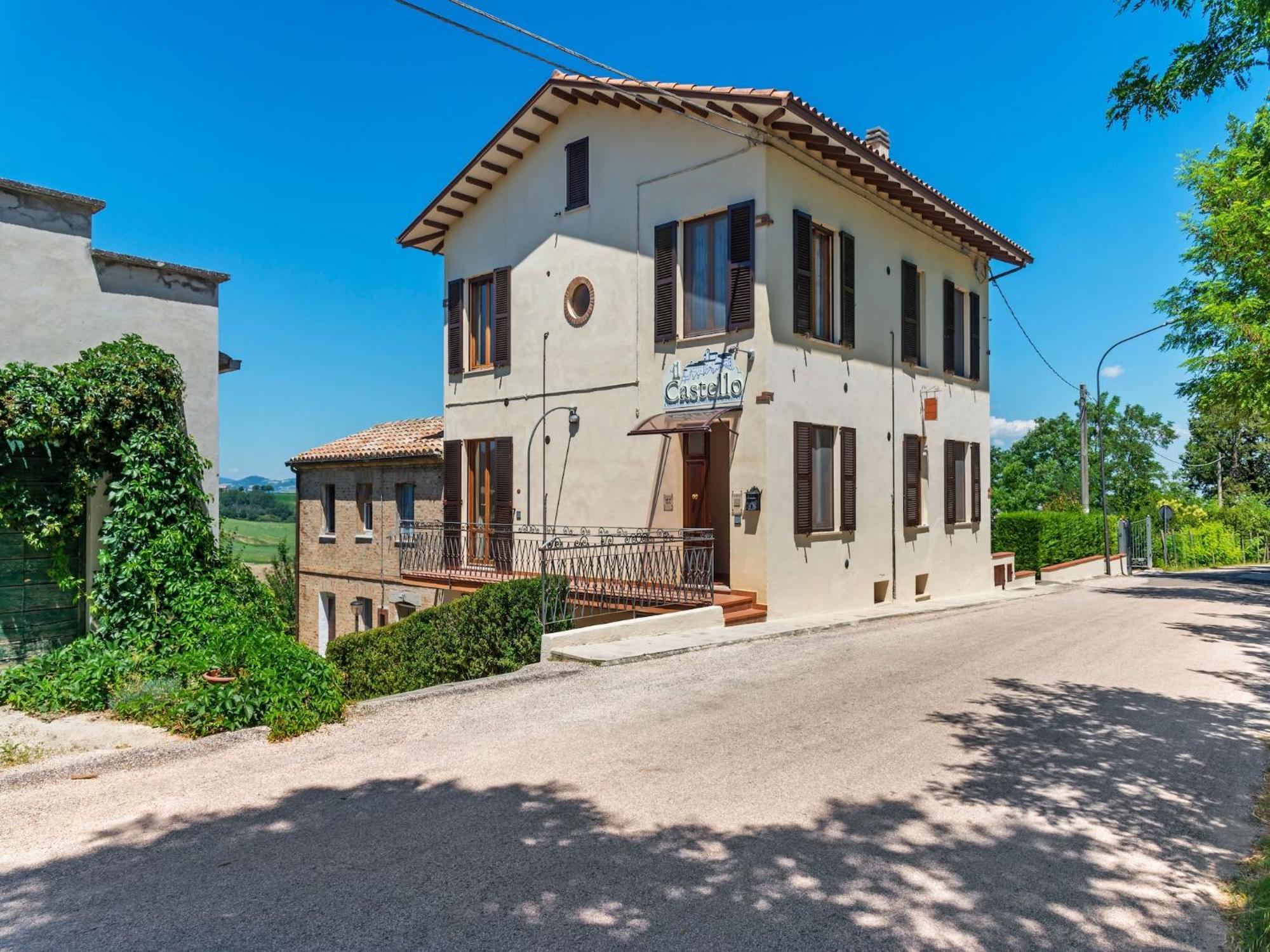 Nice Flat In Arcevia With Swimming Pool Exterior foto